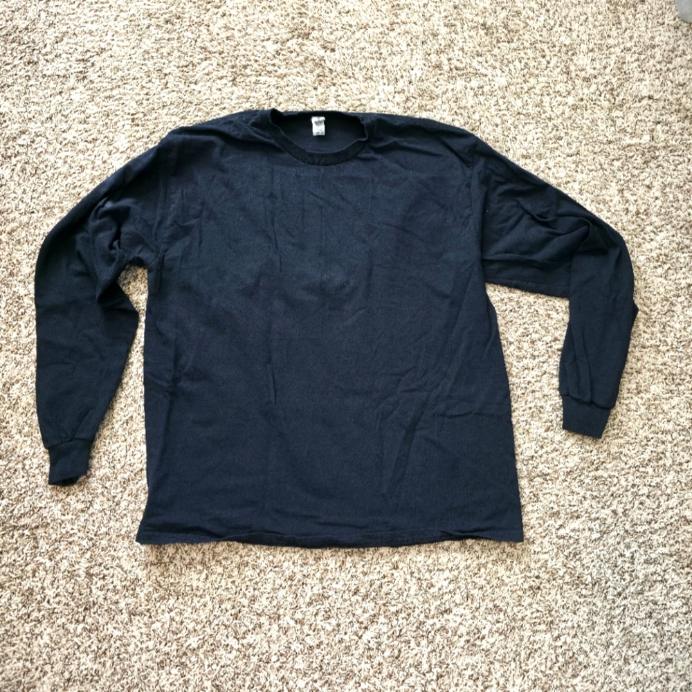 Gildan Black Long Sleeve Tee Shirt